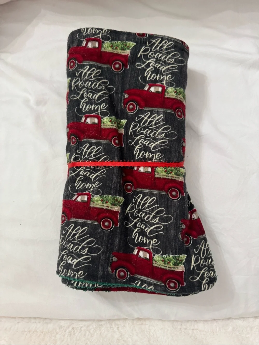 Holiday Red Truck Kitchen placemat or Towel Set(4)- Festive Green & Red